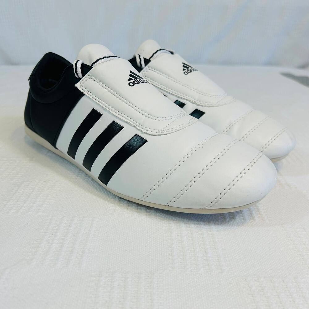 Adidas Mens 9 Adi-Kick Martial Arts Wrestling Shoes Slip On ATKK02 - Picture 2 of 9